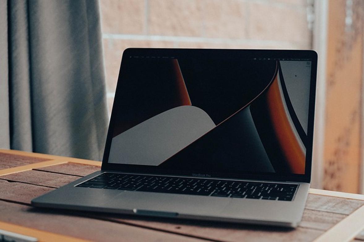 Configuración de doble monitor en MacBook Pro: una guía completa